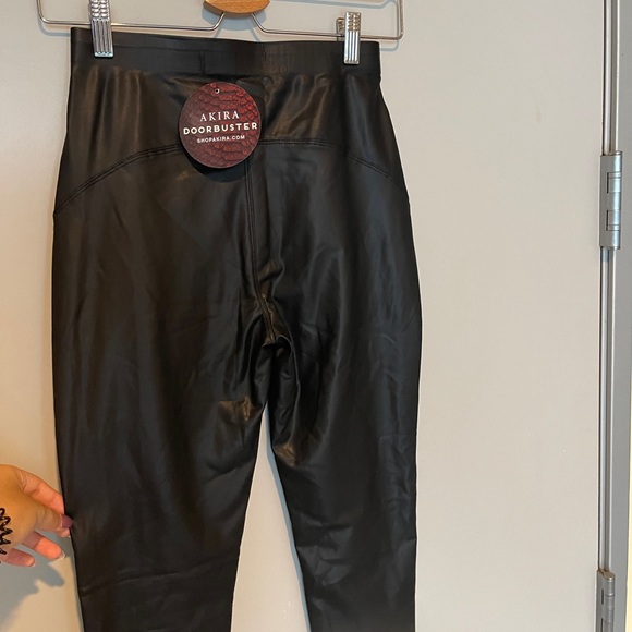 Akira faux leather leggings - Picture 9 of 13